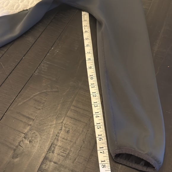 Calvin Klein Performance Jacket - Picture 6 of 7